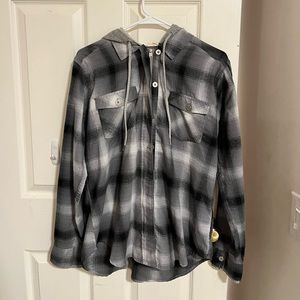 Harlow Lightweight Hooded Flannel, Size Medium